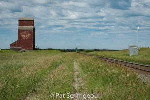 The Butze, AB grain elevator, June 2006. Contributed by Pat Scrimgeour.