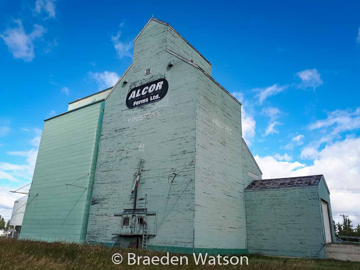 Innisfree – Grain Elevators of Canada