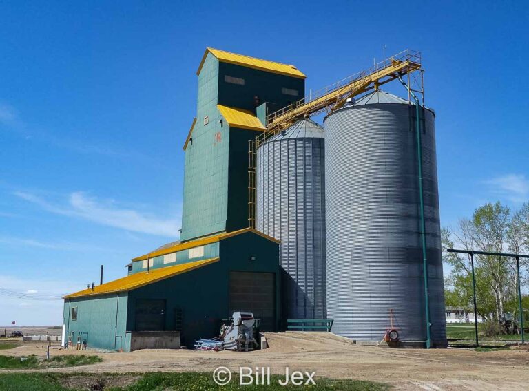 Delia – Grain Elevators of Canada