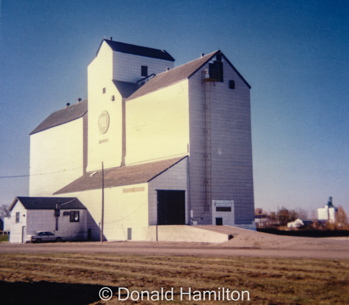 Morris – Grain Elevators of Canada