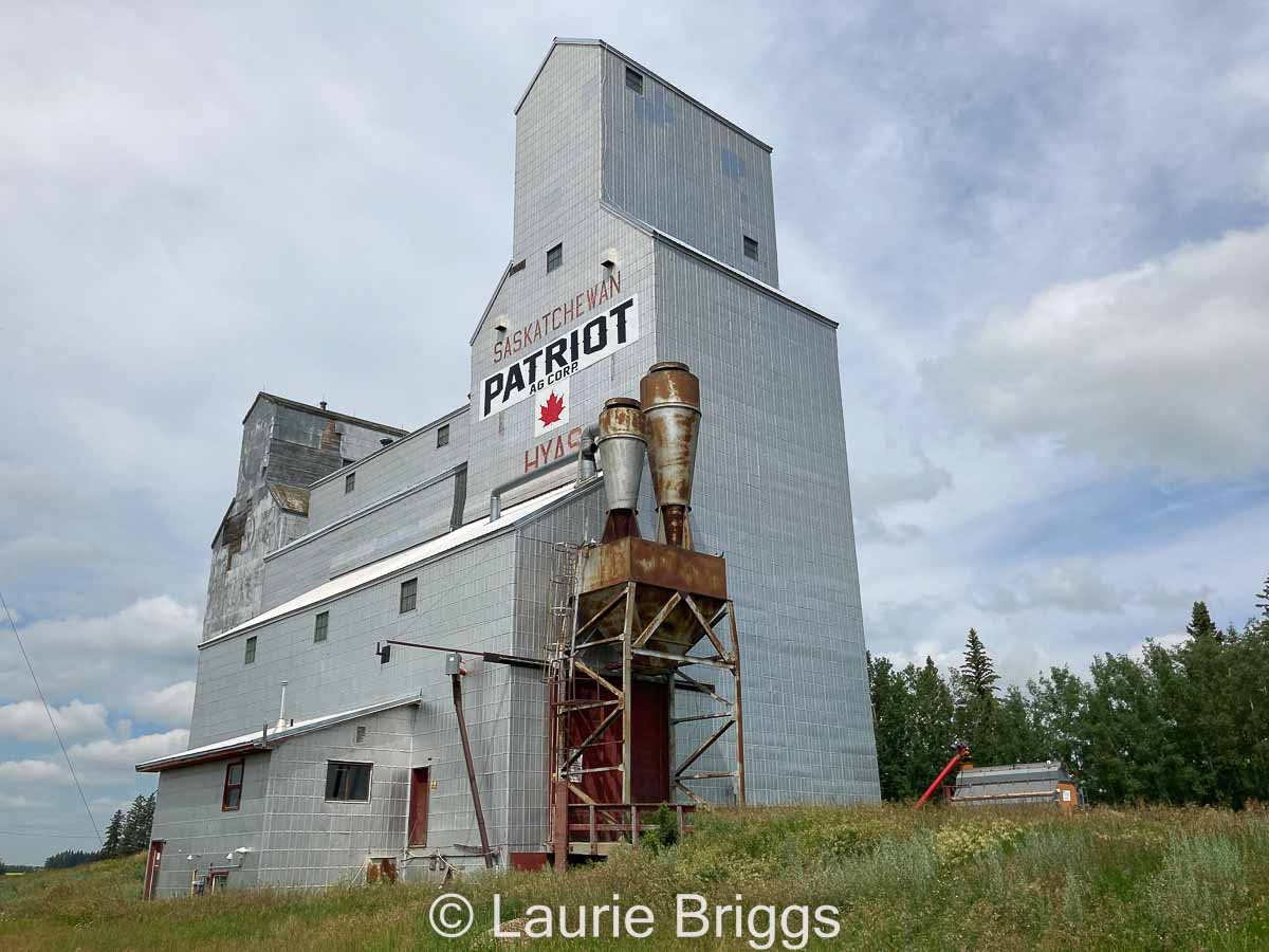 Hyas – Grain Elevators of Canada